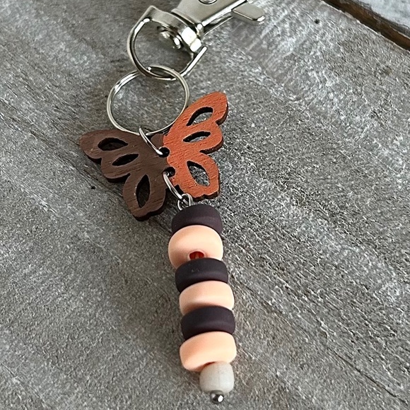 Keychain  | Handmade Keychain | Beaded Keychain - Picture 3 of 6